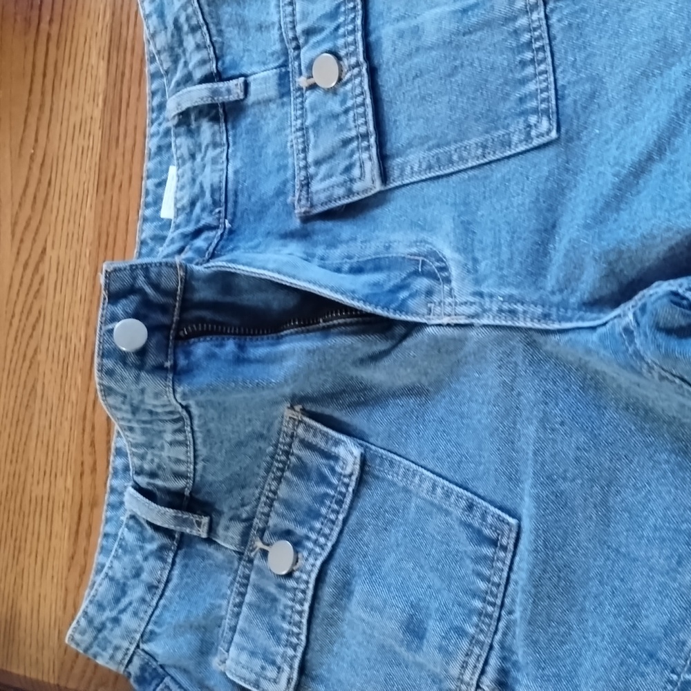 Jean shorts - Picture 4 of 5